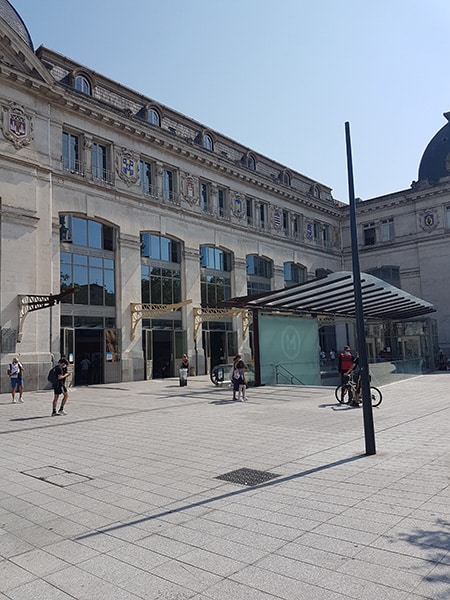 façade gare Toulouse Matabiau